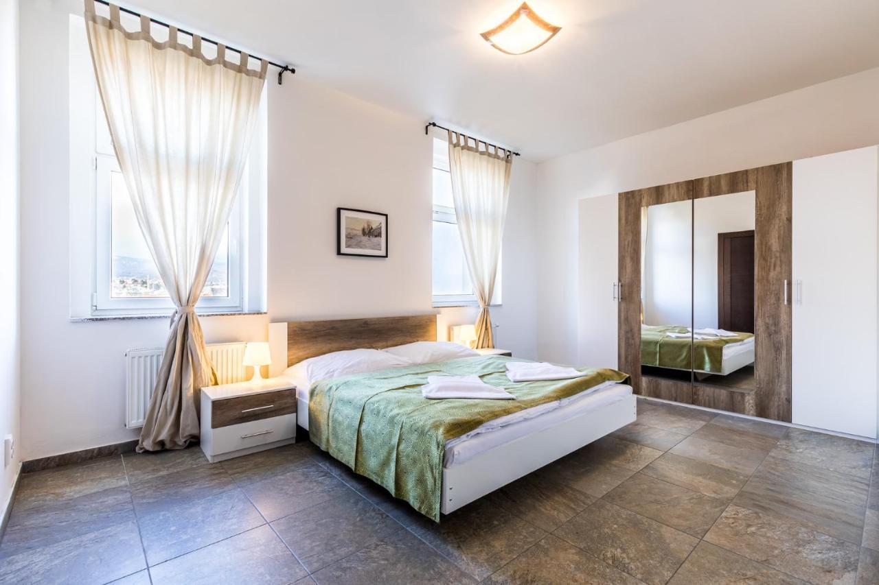 Teplice Apartments U Schodu Екстериор снимка